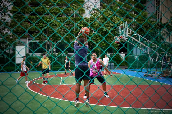 Basketball in Benchasiri Park